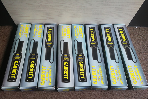 精密電子廠采用美國(guó)蓋瑞特superscannerV進(jìn)口手持金屬探測(cè)器[圖]