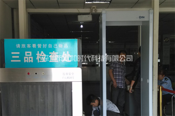 CEIA HI-PE進(jìn)口安檢門的抗干擾特性及適用領(lǐng)域