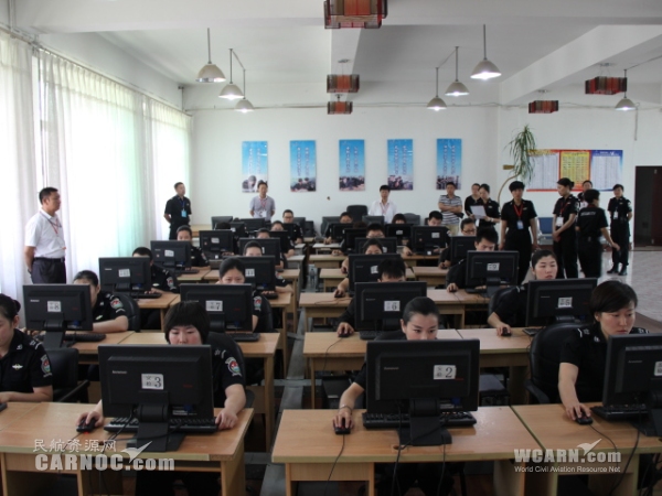 圖:沈陽(yáng)機(jī)場(chǎng)安檢中心舉辦2015年業(yè)務(wù)技能競(jìng)賽