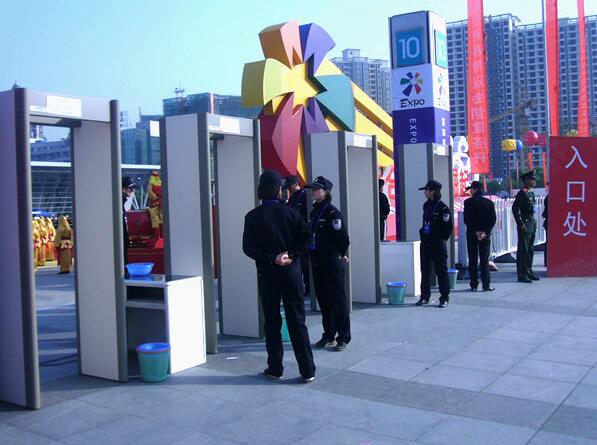 進(jìn)口安檢門和國產(chǎn)安檢門會(huì)有哪些區(qū)別？