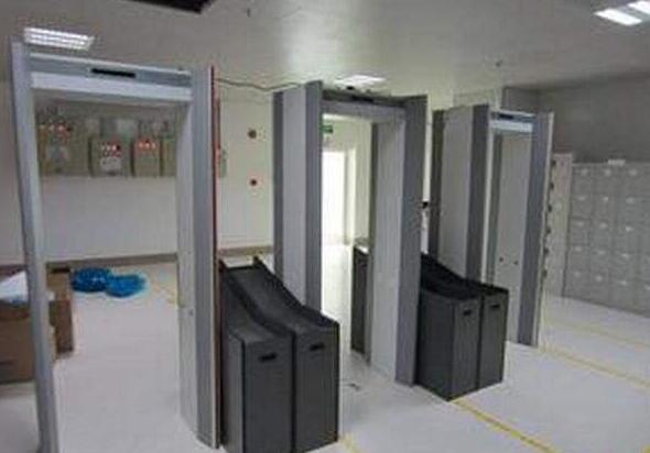 新型金屬探測(cè)安檢門(mén)因性價(jià)比高應(yīng)用范圍廣泛