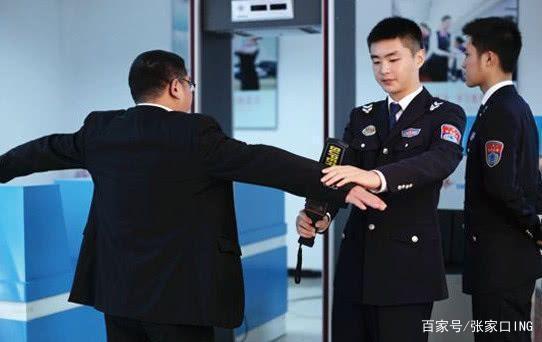 安檢門廠家提醒：張家口乘火車進京需經(jīng)過兩次安檢！
