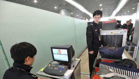 坐火車過安檢門帶了黃金首飾品可以嗎？