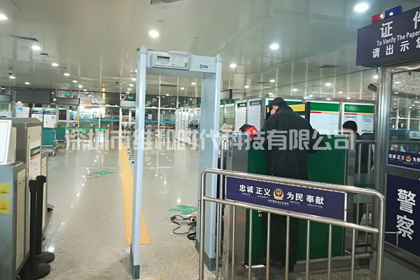 金屬探測安檢門市場價格是多少錢一臺？-4.jpg